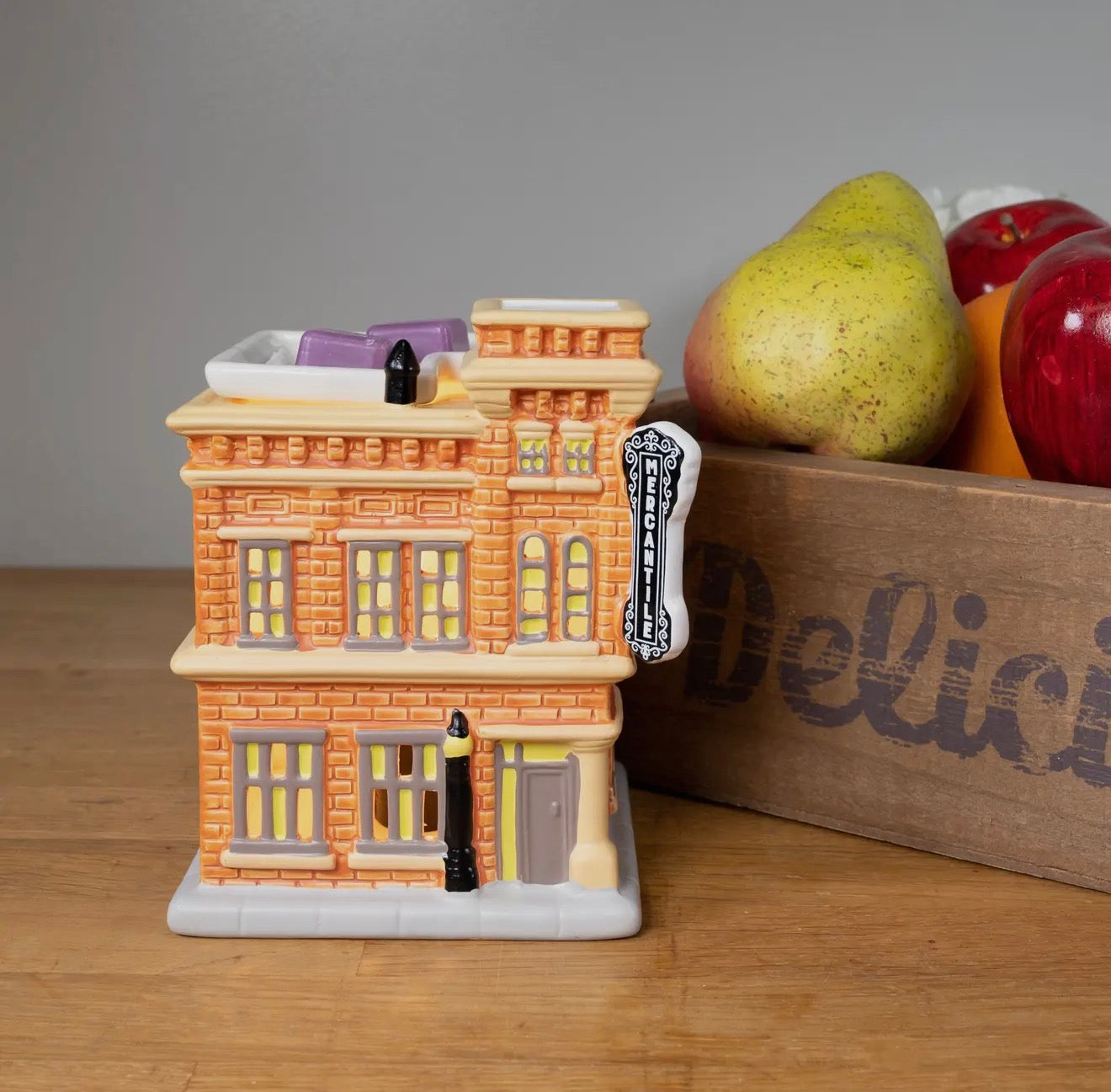 Boutique Electric Wax Warmer with Bulb