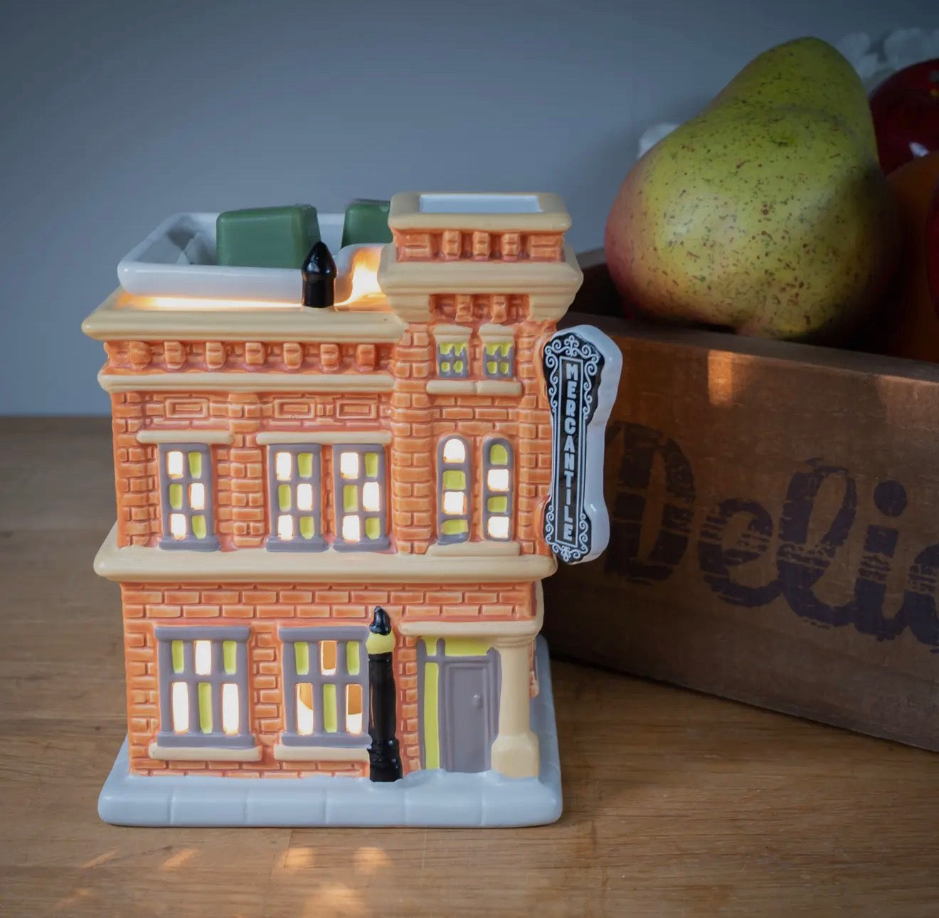 Boutique Electric Wax Warmer with Bulb