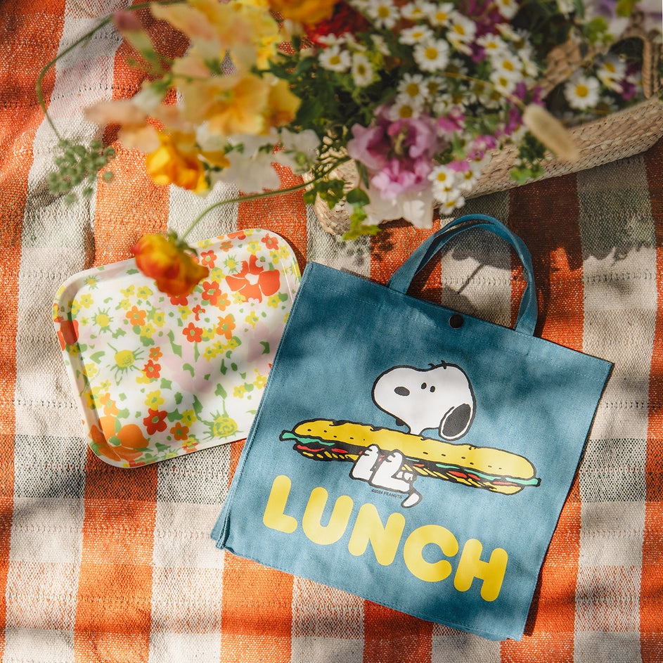 Snoopy Lunch Vintage-Style Market Tote